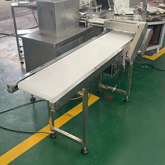 AM QDMECH Ligne de production automatique de petits pains aux œufs avec syst&egrave;me de m&eacute;lange de cuisson et de laminage pour usine de collations